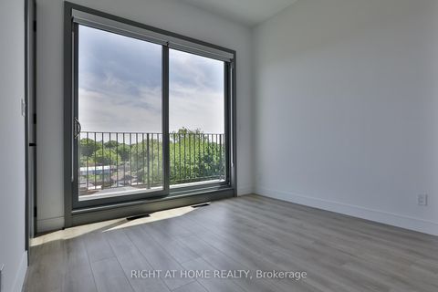 Photo 36 at 1169 Davenport Road, Wychwood, Toronto