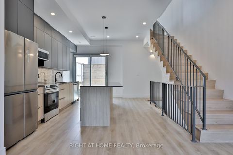 Photo 41 at 1169 Davenport Road, Wychwood, Toronto