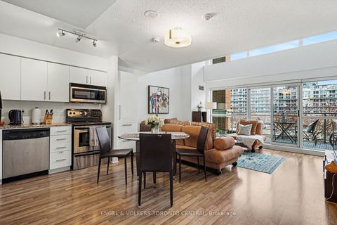 Photo 2 at 207 - 80 Western Battery Road, Niagara, Toronto