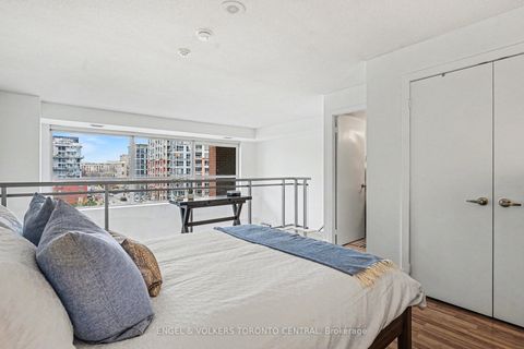 Photo 8 at 207 - 80 Western Battery Road, Niagara, Toronto