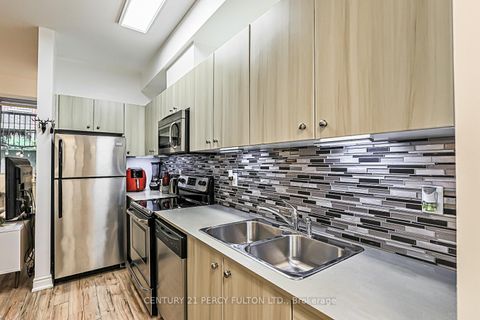 Photo 28 at 7 - 68 Winston Park Boulevard, CFB, Toronto