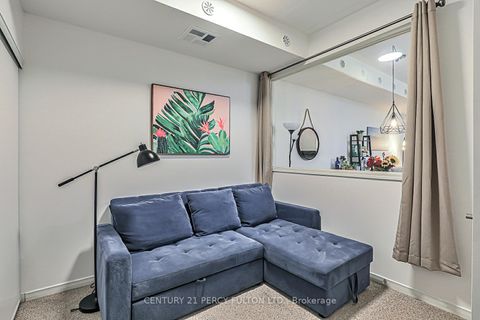 Photo 37 at 7 - 68 Winston Park Boulevard, CFB, Toronto