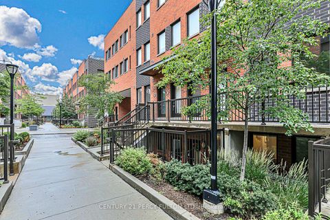 Photo 40 at 7 - 68 Winston Park Boulevard, CFB, Toronto