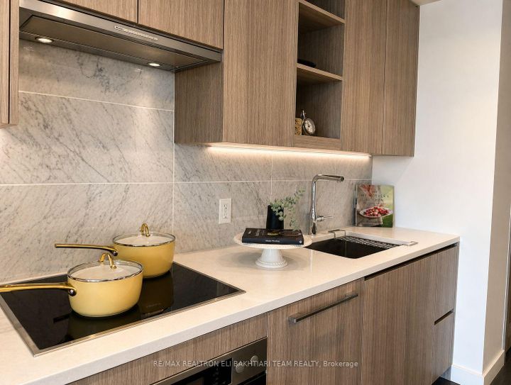 Photo 14 at 2511 - 95 McMahon Drive, Bayview Village, Toronto