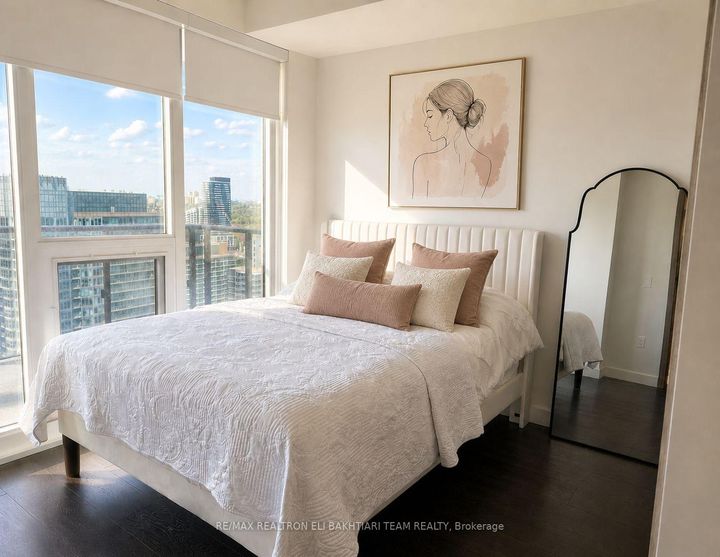 Photo 15 at 2511 - 95 McMahon Drive, Bayview Village, Toronto