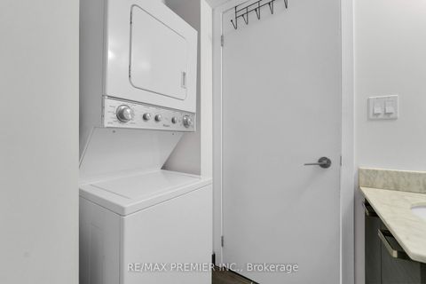 Photo 7 at 343 - 68 Abell Street, Little Portugal, Toronto