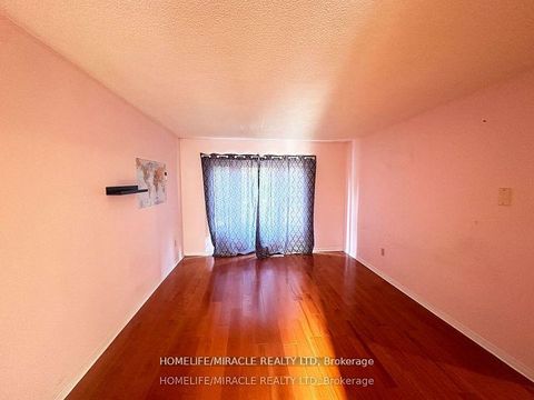 Photo 10 at 8 Lansbury Drive, Agincourt North, Toronto