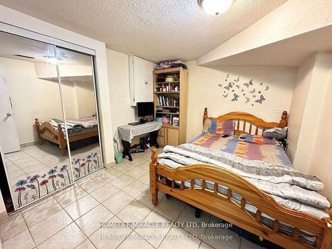 Photo 14 at 8 Lansbury Drive, Agincourt North, Toronto