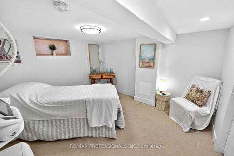 Photo 38 at 22 Ninth Street, New Toronto, Toronto