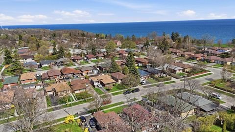 Photo 2 at 5 Greyabbey Trail, Guildwood, Toronto