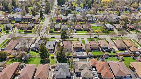 Photo 3 at 5 Greyabbey Trail, Guildwood, Toronto