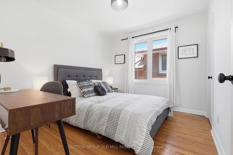 Photo 17 at 5 Greyabbey Trail, Guildwood, Toronto