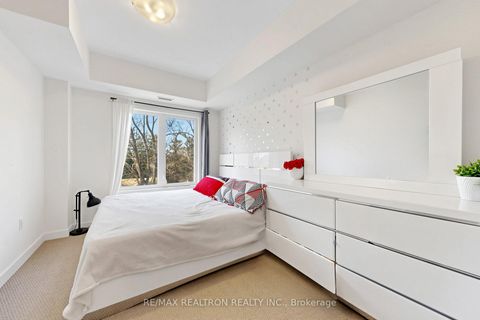 Photo 16 at 3405 - 60 Elizabeth Street, Mill Pond, Richmond Hill