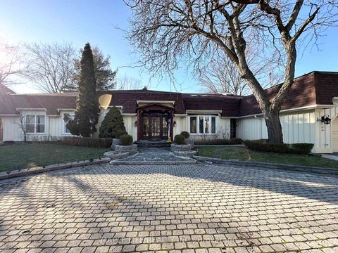 Photo 2 at 16 Brian Cliff Drive, Don Mills, Toronto