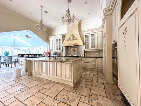 Photo 13 at 16 Brian Cliff Drive, Don Mills, Toronto