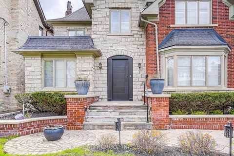 Photo 2 at 267 St Leonards Avenue, York Mills, Toronto