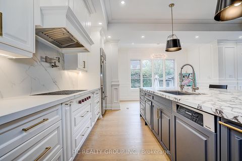 Photo 22 at 267 St Leonards Avenue, York Mills, Toronto