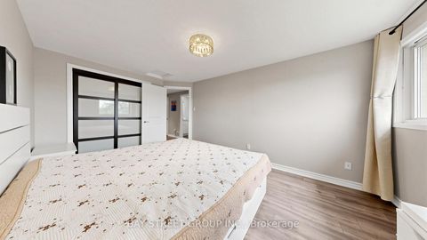 Photo 36 at 57 Longmeadow Crescent, Milliken Mills West, Markham