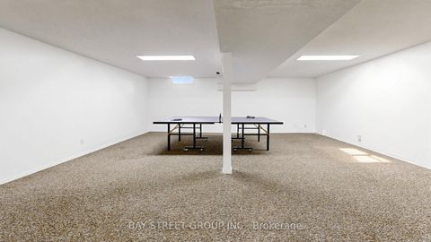 Photo 38 at 57 Longmeadow Crescent, Milliken Mills West, Markham