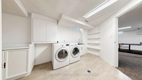 Photo 43 at 57 Longmeadow Crescent, Milliken Mills West, Markham