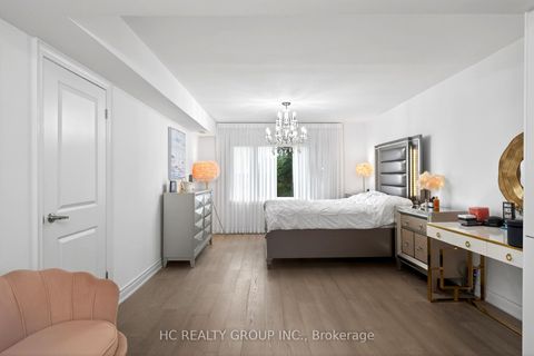 Photo 18 at 840 Davenport Road, Wychwood, Toronto