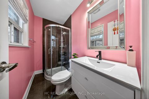Photo 33 at 840 Davenport Road, Wychwood, Toronto