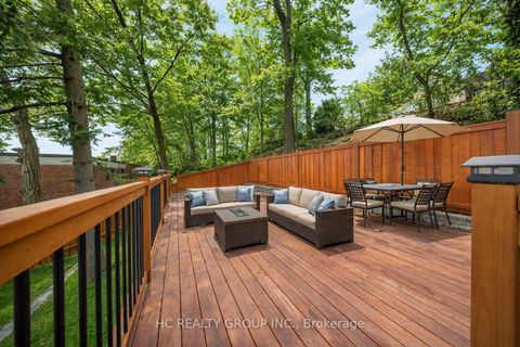 Photo 49 at 840 Davenport Road, Wychwood, Toronto