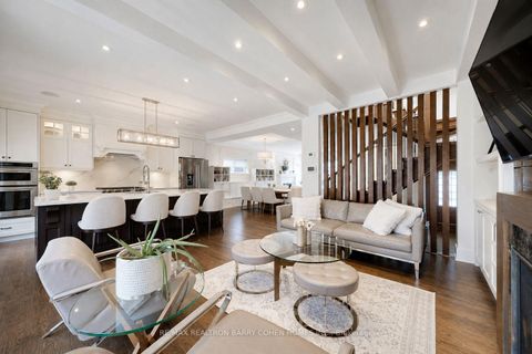 Photo 10 at 96 Southvale Drive, Leaside, Toronto