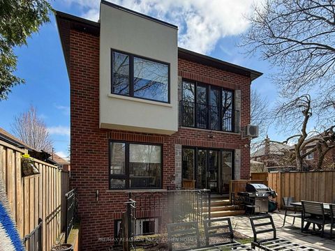 Photo 45 at 96 Southvale Drive, Leaside, Toronto