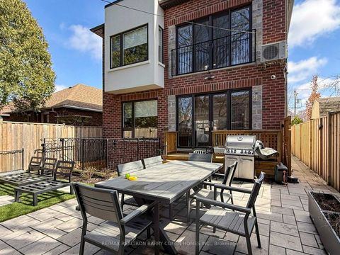 Photo 47 at 96 Southvale Drive, Leaside, Toronto
