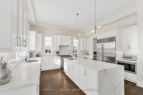 Photo 18 at 43 Sir Henry Court, King City, King