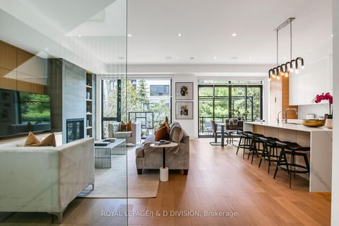Photo 15 at 414 Glengarry Avenue, Nortown, Toronto