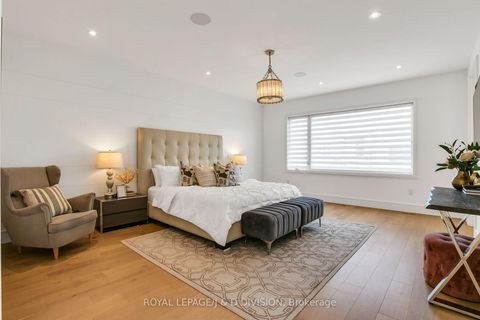 Photo 25 at 414 Glengarry Avenue, Nortown, Toronto
