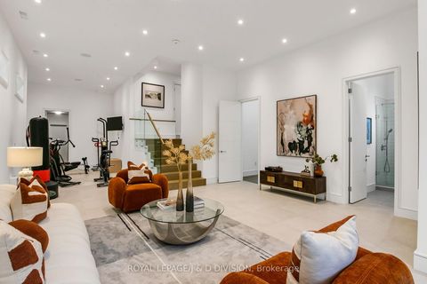 Photo 40 at 414 Glengarry Avenue, Nortown, Toronto