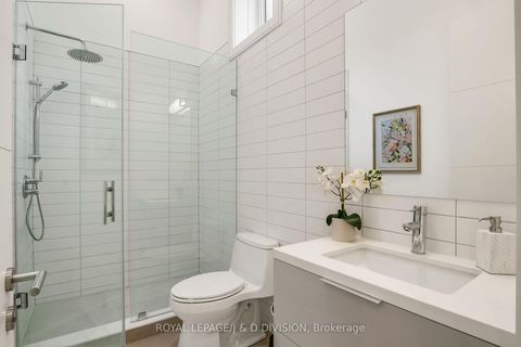Photo 43 at 414 Glengarry Avenue, Nortown, Toronto