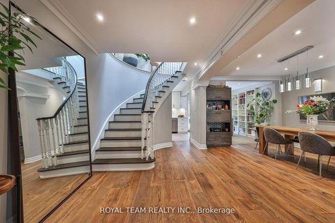 Photo 4 at 91 South Kingsway Way, Swansea, Toronto