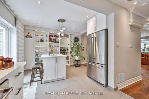 Photo 18 at 91 South Kingsway Way, Swansea, Toronto