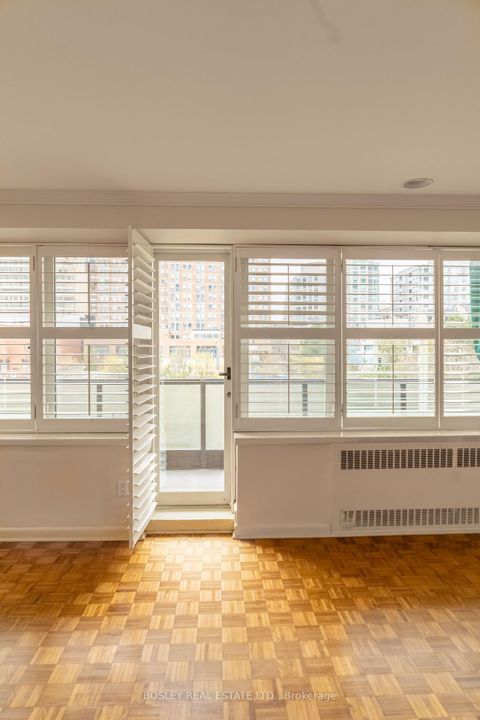 Photo 27 at 505 - 120 Rosedale Valley Road, Moore Park, Toronto
