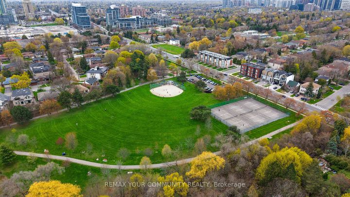 Photo 5 at 28 Bunty Lane, Bayview Village, Toronto