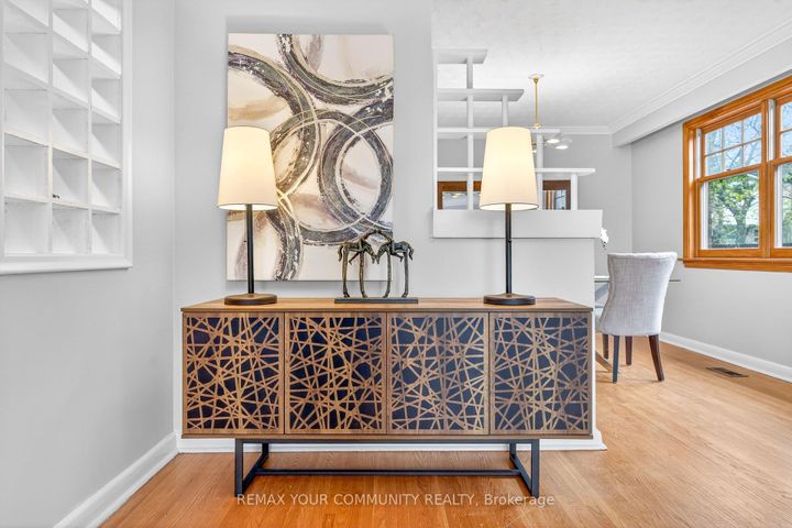 Photo 11 at 28 Bunty Lane, Bayview Village, Toronto
