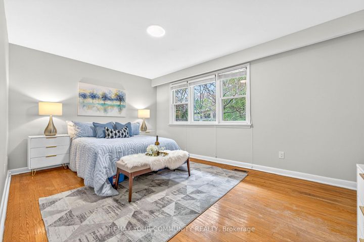 Photo 27 at 28 Bunty Lane, Bayview Village, Toronto