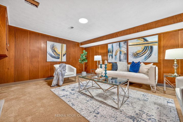 Photo 33 at 28 Bunty Lane, Bayview Village, Toronto