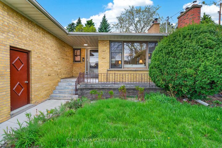 Photo 39 at 28 Bunty Lane, Bayview Village, Toronto