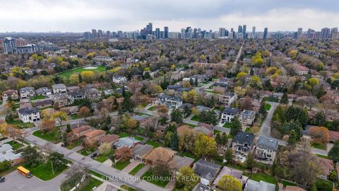 Photo 4 at 28 Bunty Lane, Bayview Village, Toronto