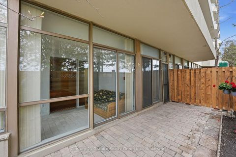 Photo 27 at 180 - 1 Greystone Walk Drive, Kennedy Park, Toronto