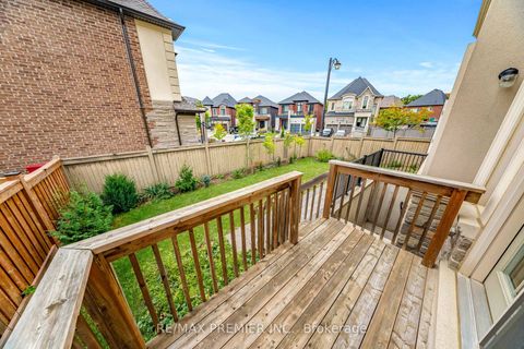 Photo 47 at 28 Rivoli Drive, Vellore Village, Vaughan