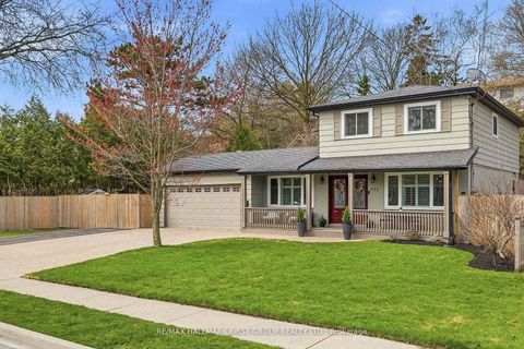 Photo 2 at 953 Vistula Drive, West Shore, Pickering