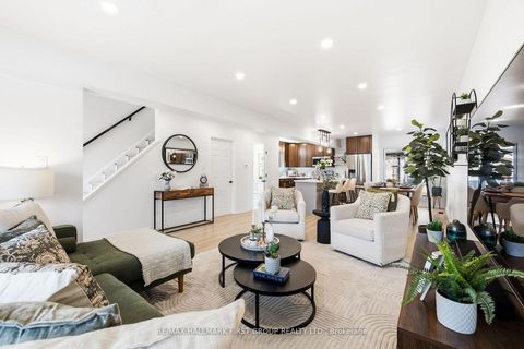 Photo 10 at 953 Vistula Drive, West Shore, Pickering