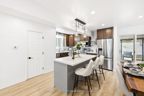 Photo 17 at 953 Vistula Drive, West Shore, Pickering