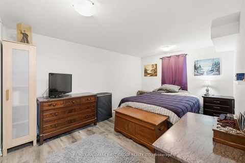 Photo 36 at 953 Vistula Drive, West Shore, Pickering